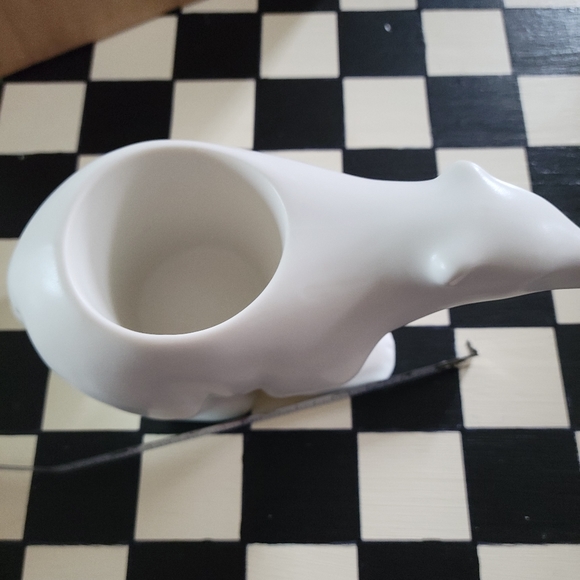 Yankee Candle Polar bear tea light holder - Picture 6 of 9
